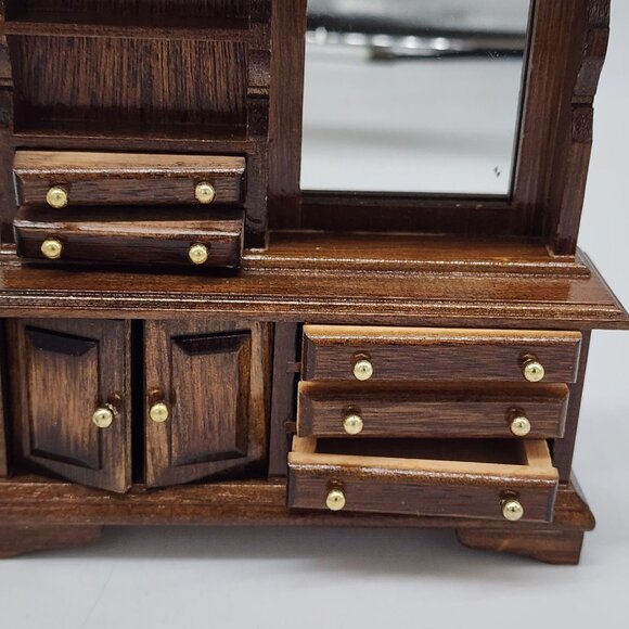 Vintage Concord Miniatures Wooden China Cabinet With Drawers & Mirror 1:1 Scale - Picture 4 of 10